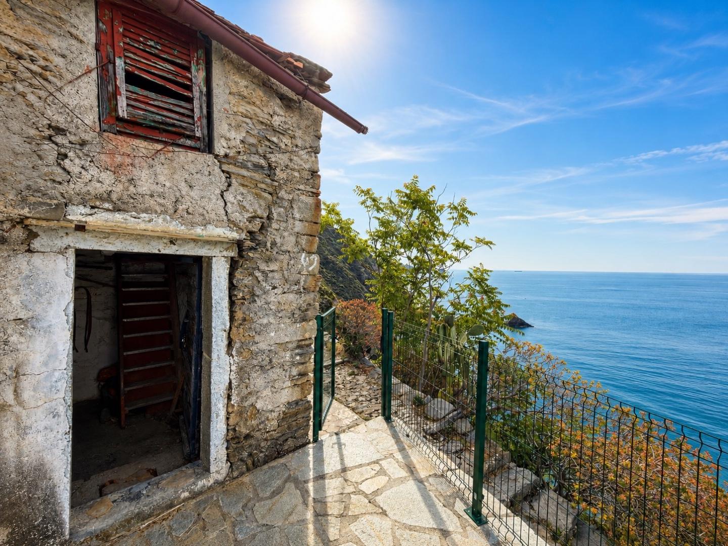 Rustico con giardino, La Spezia campiglia