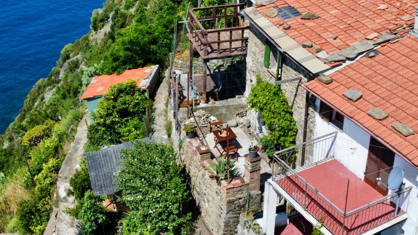 Casa indipendente con terrazzo, La Spezia campiglia