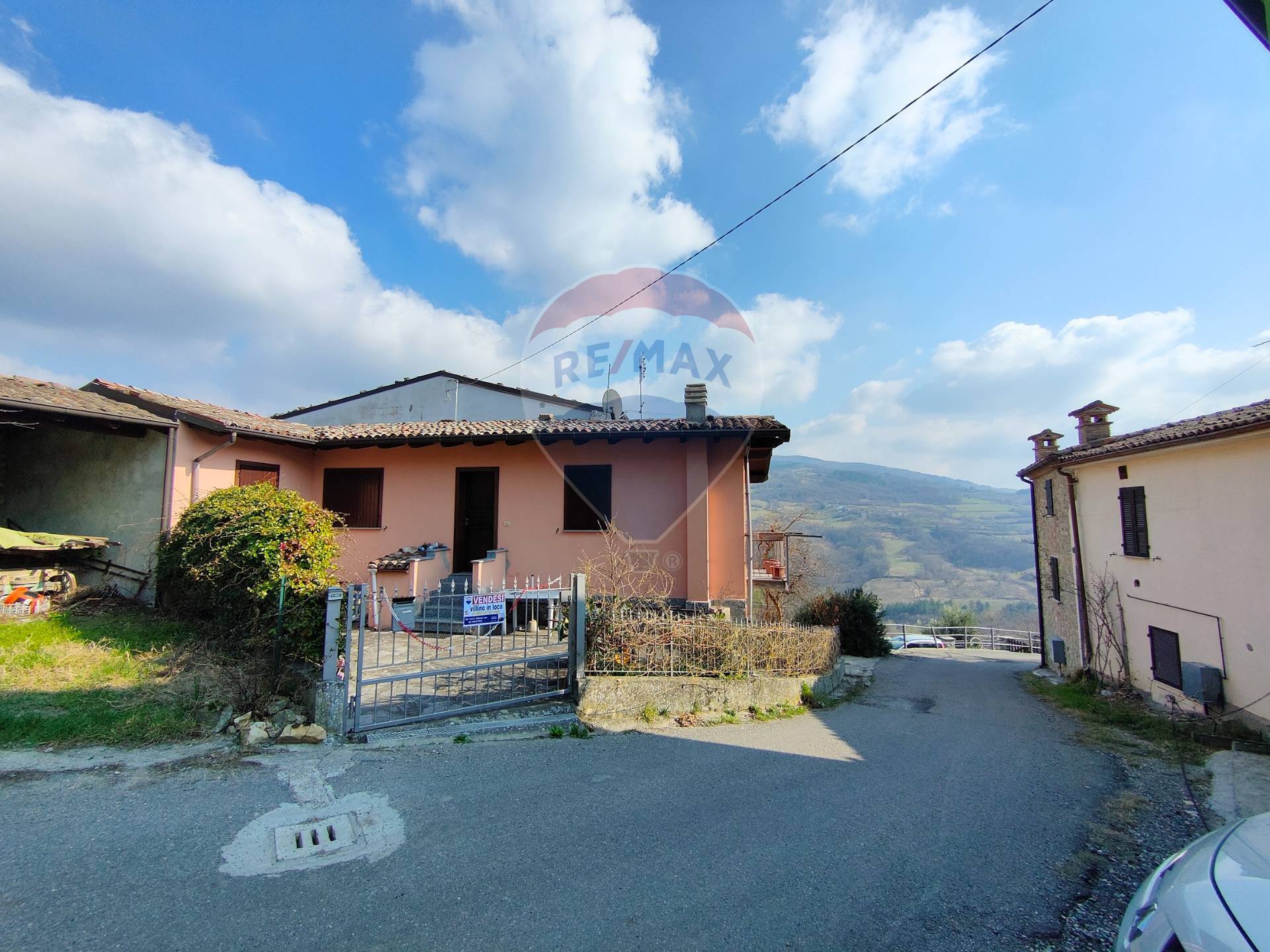 Casa indipendente in vendita, Zavattarello rossone