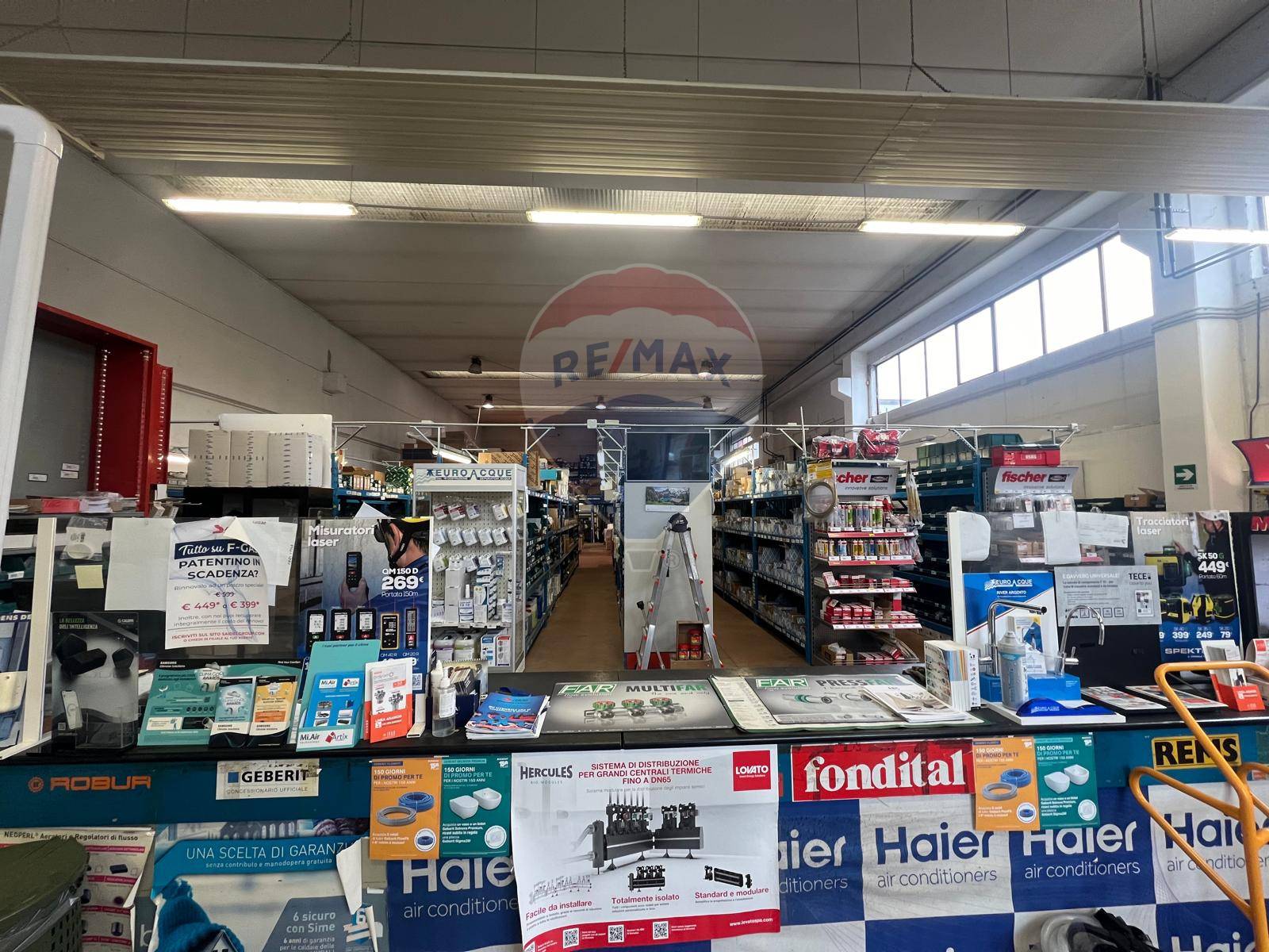 Commerciale Altro in vendita a Cuveglio