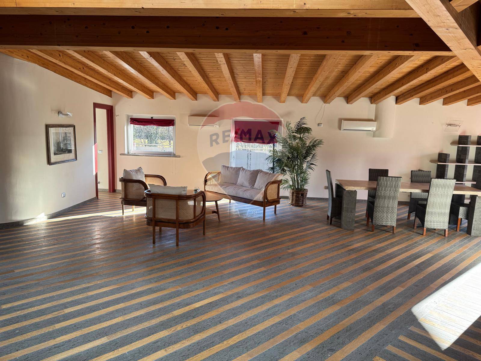 Loft/Open Space in affitto a Varese, Calcinate del Pesce