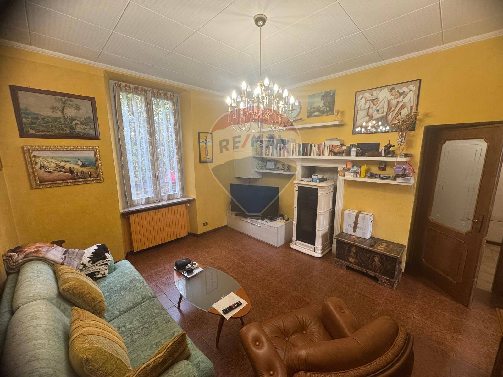 Casa Indipendente in affitto a Cittiglio, Centro