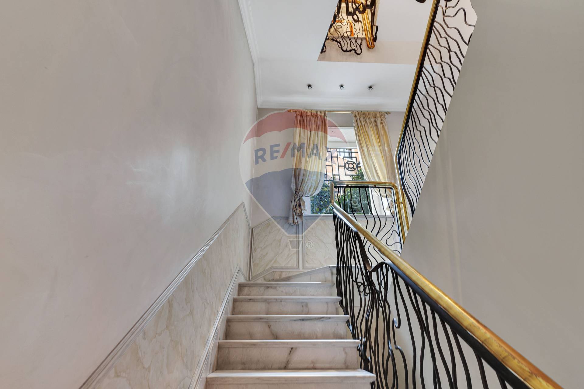 Villa singola in affitto a Milano, Arco della Pace