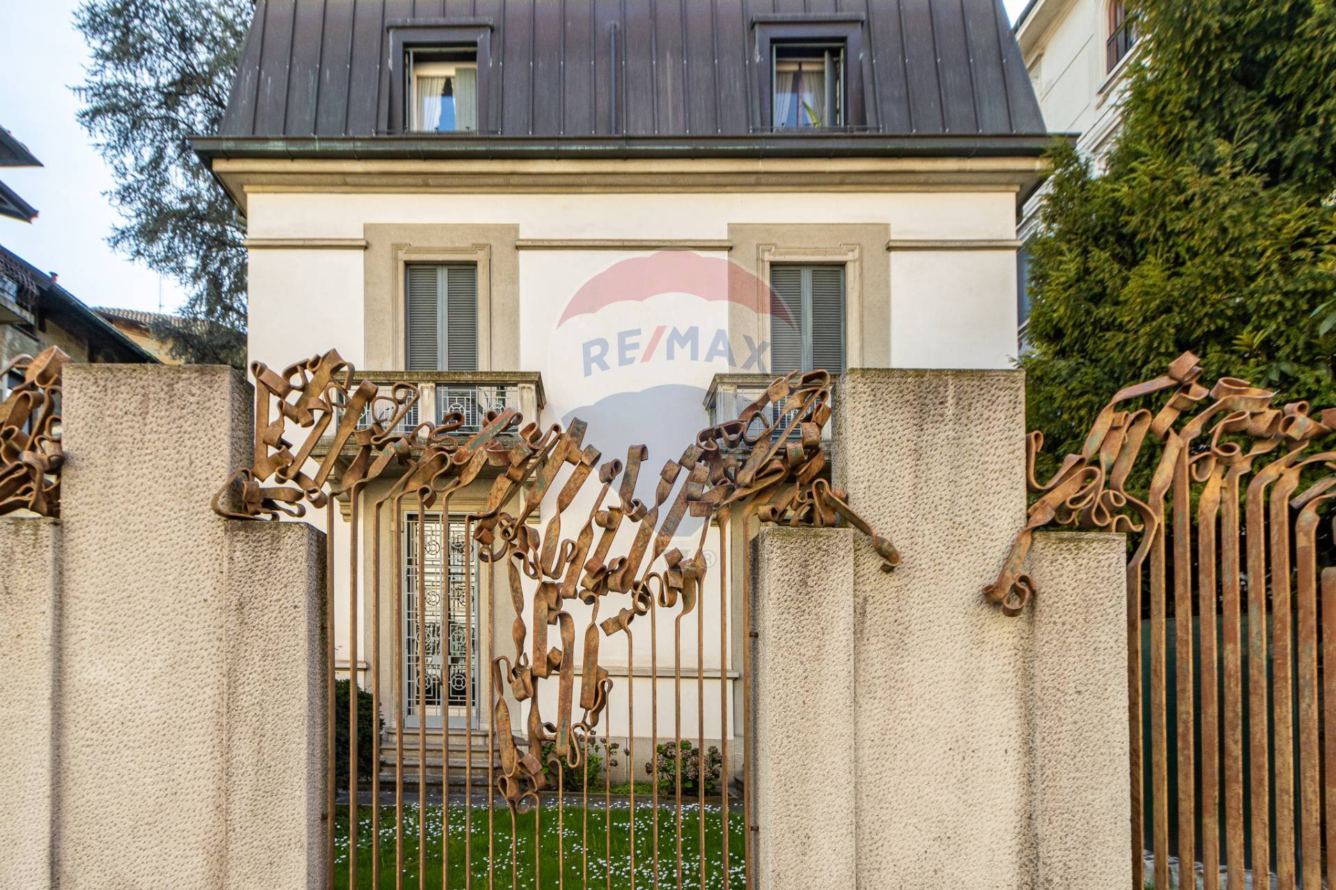 Villa singola in affitto a Milano, Arco della Pace