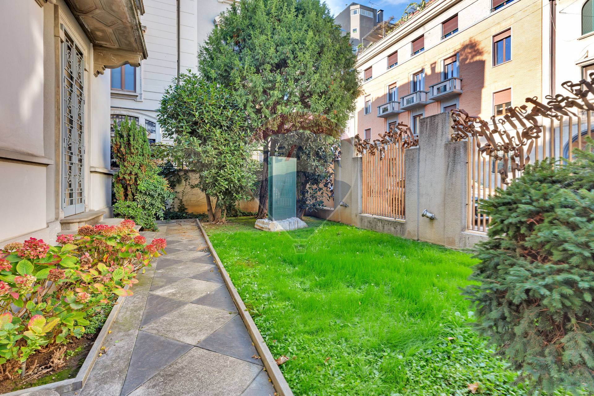Villa singola in affitto a Milano, Arco della Pace