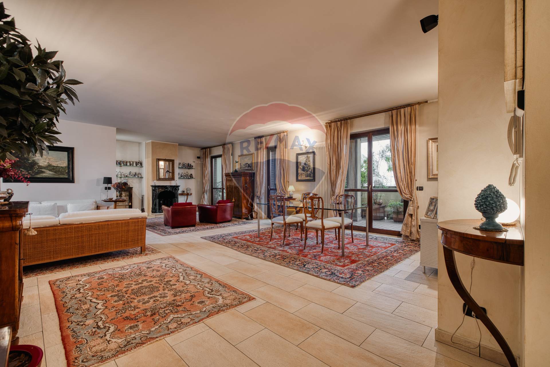 Attico/Mansarda in vendita a Novara, Centro