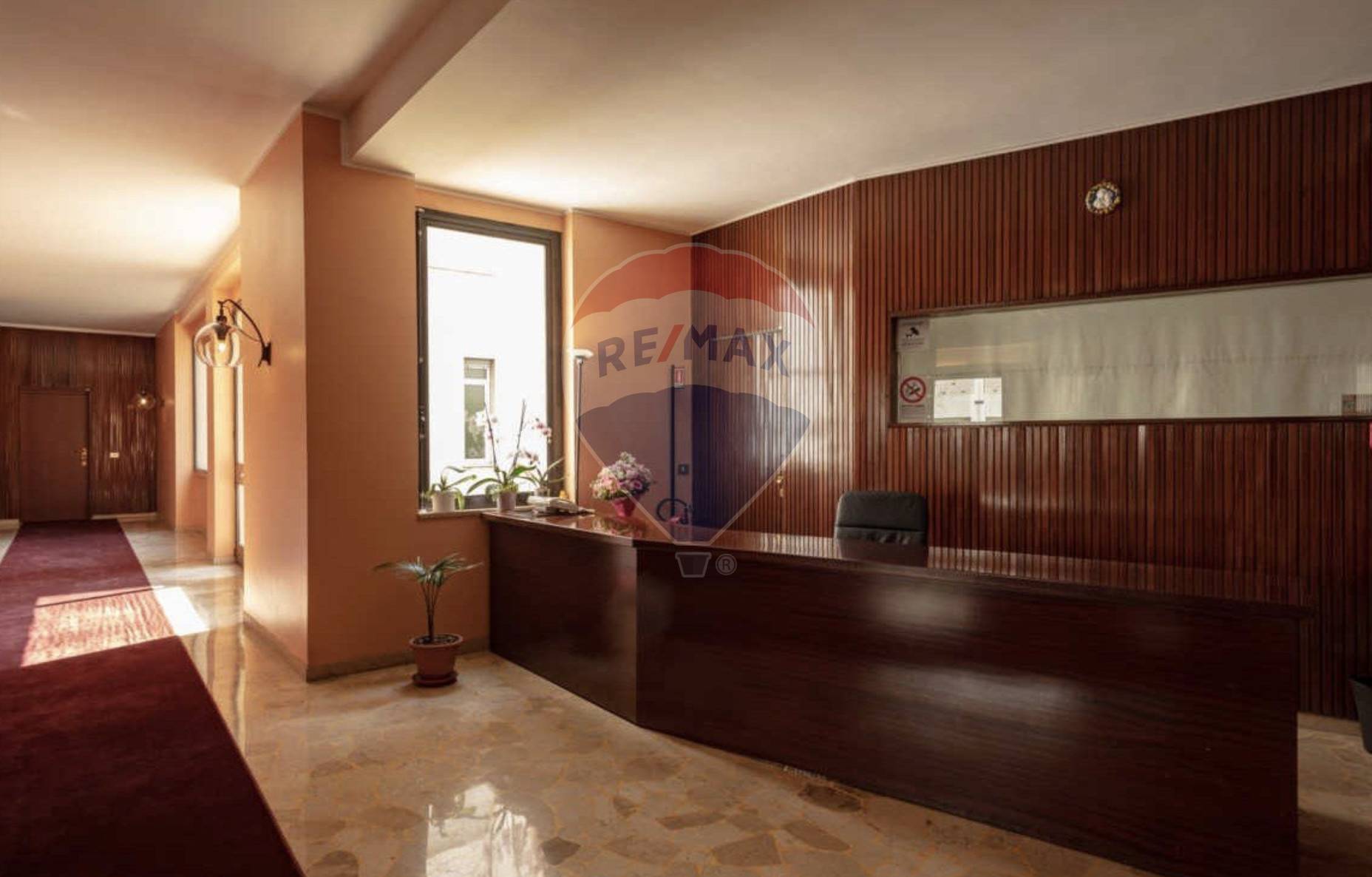 Negozio in affitto a Milano, Carrobio