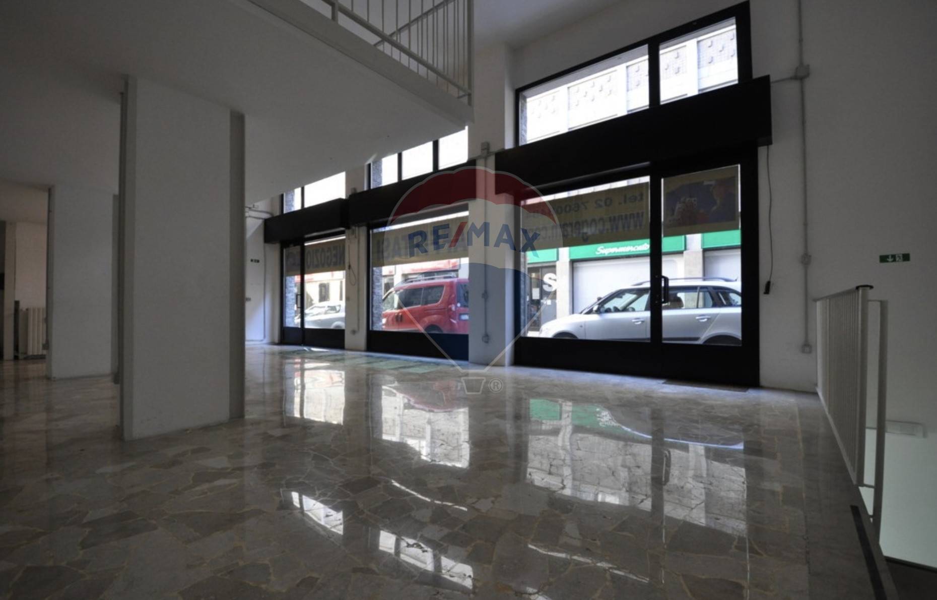 Negozio in affitto a Milano, Carrobio