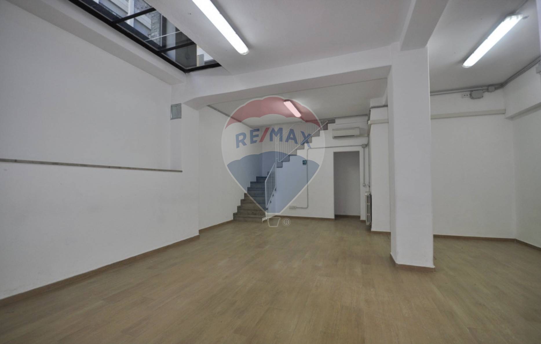 Negozio in affitto a Milano, Carrobio