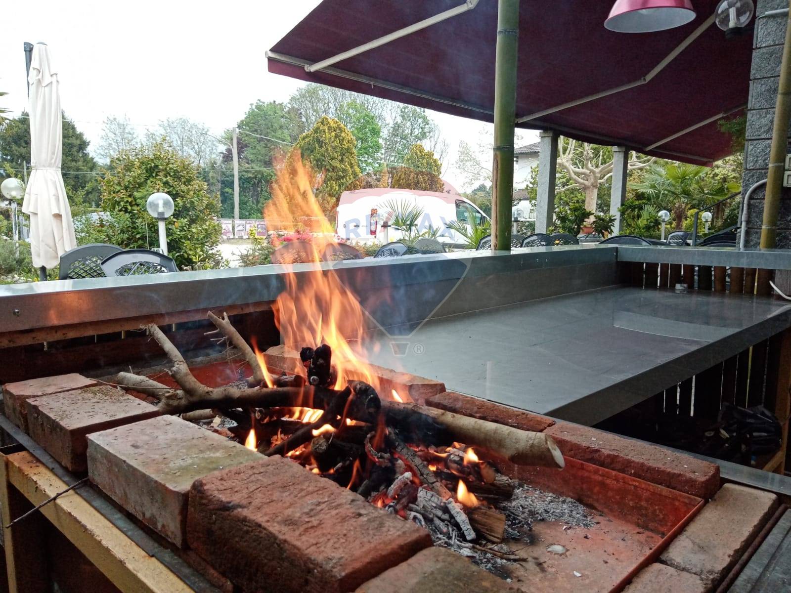 Attivit Commerciale in vendita a Leggiuno, Reno