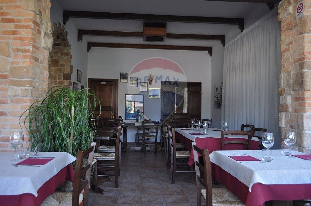 Attivit Commerciale in vendita a Leggiuno, Reno