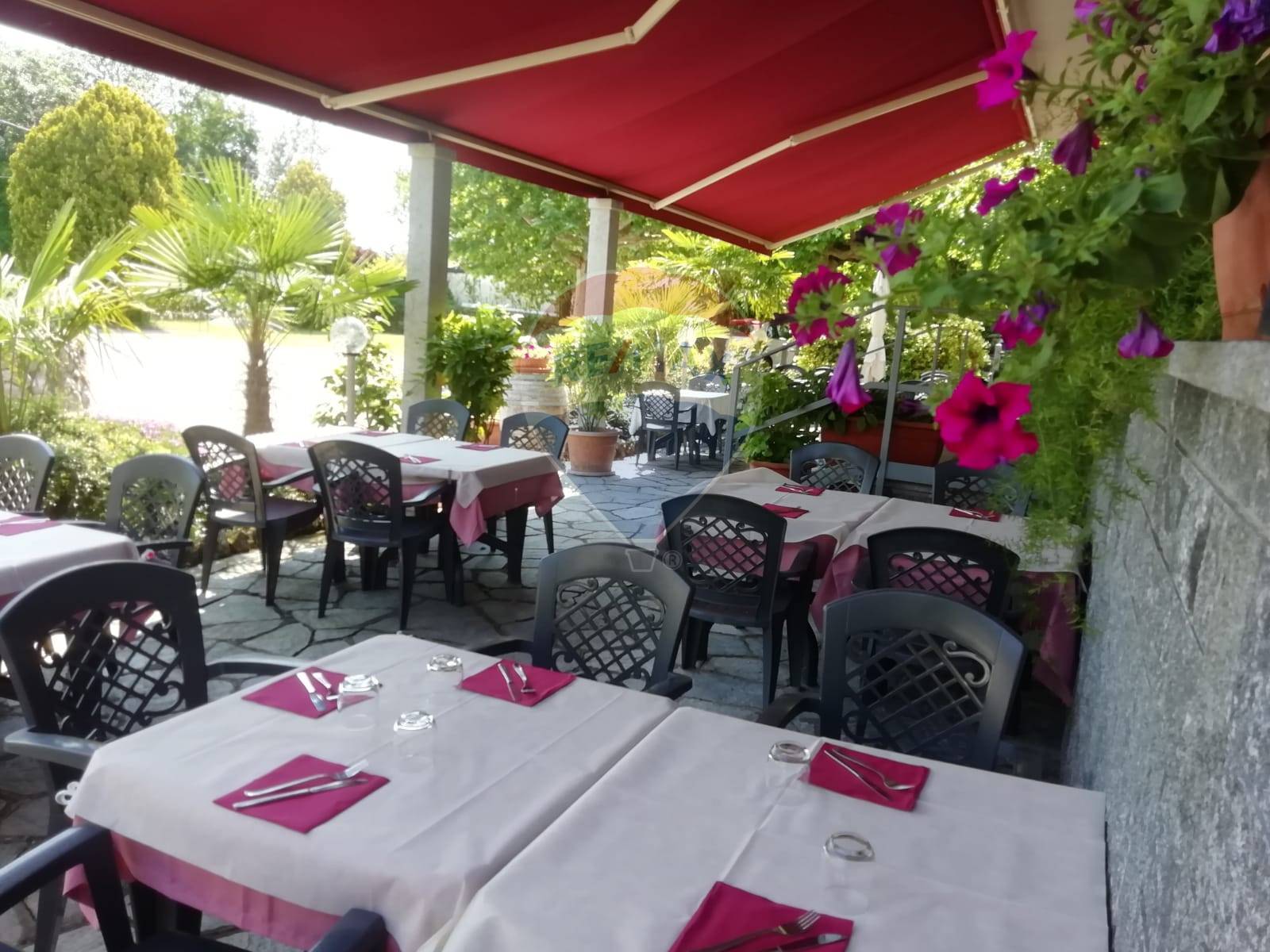 Attivit Commerciale in vendita a Leggiuno, Reno