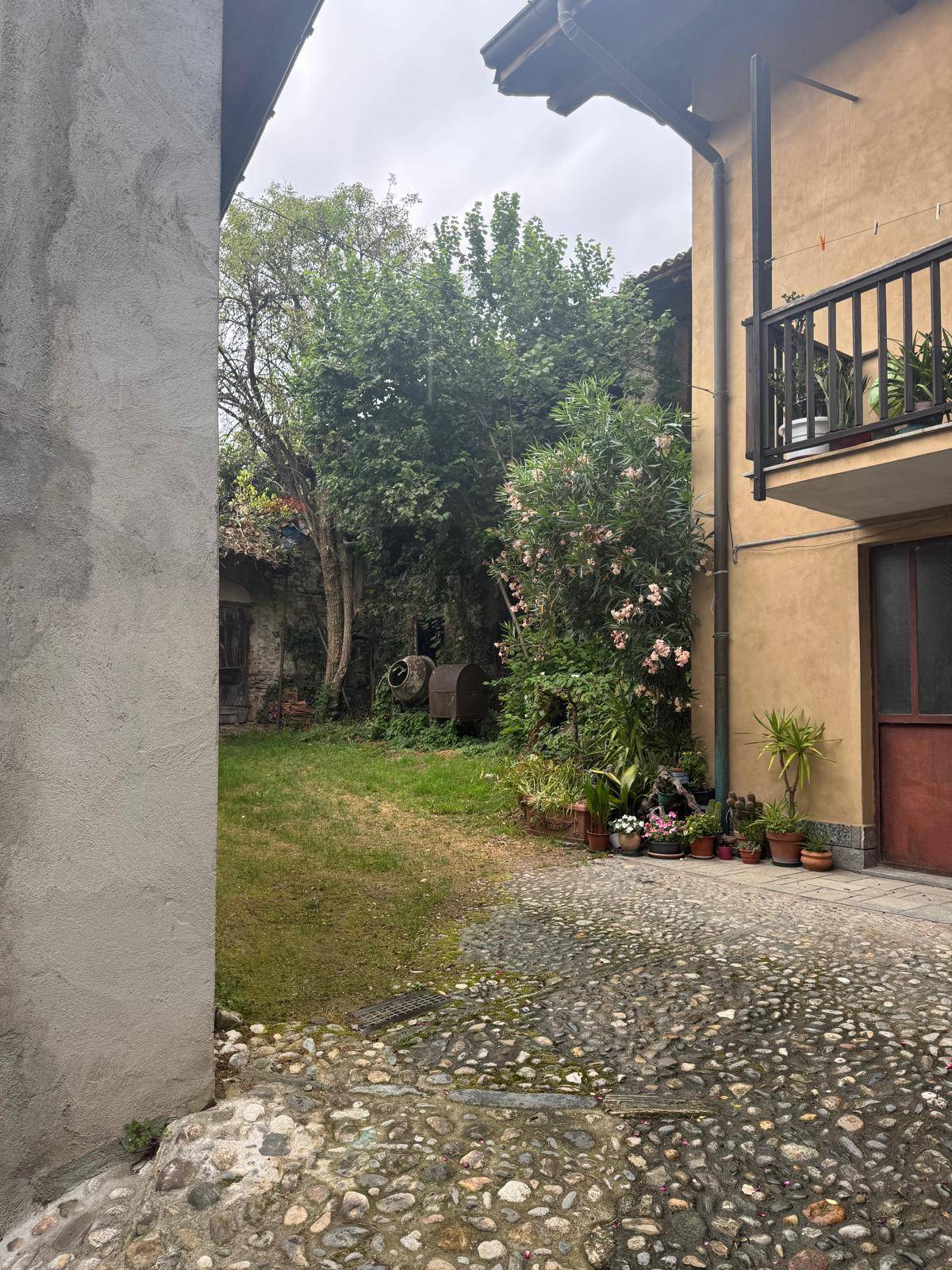 Rustico in vendita a Gavirate