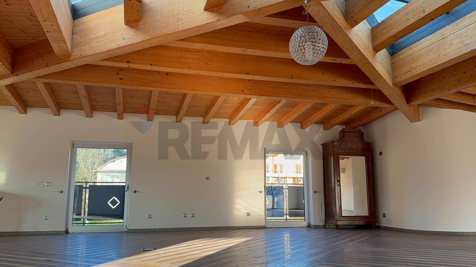 Loft/Open Space in affitto a Varese, Calcinate del Pesce