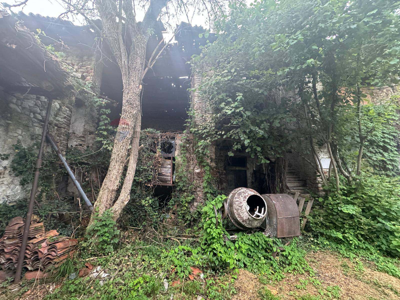 Rustico in vendita a Gavirate