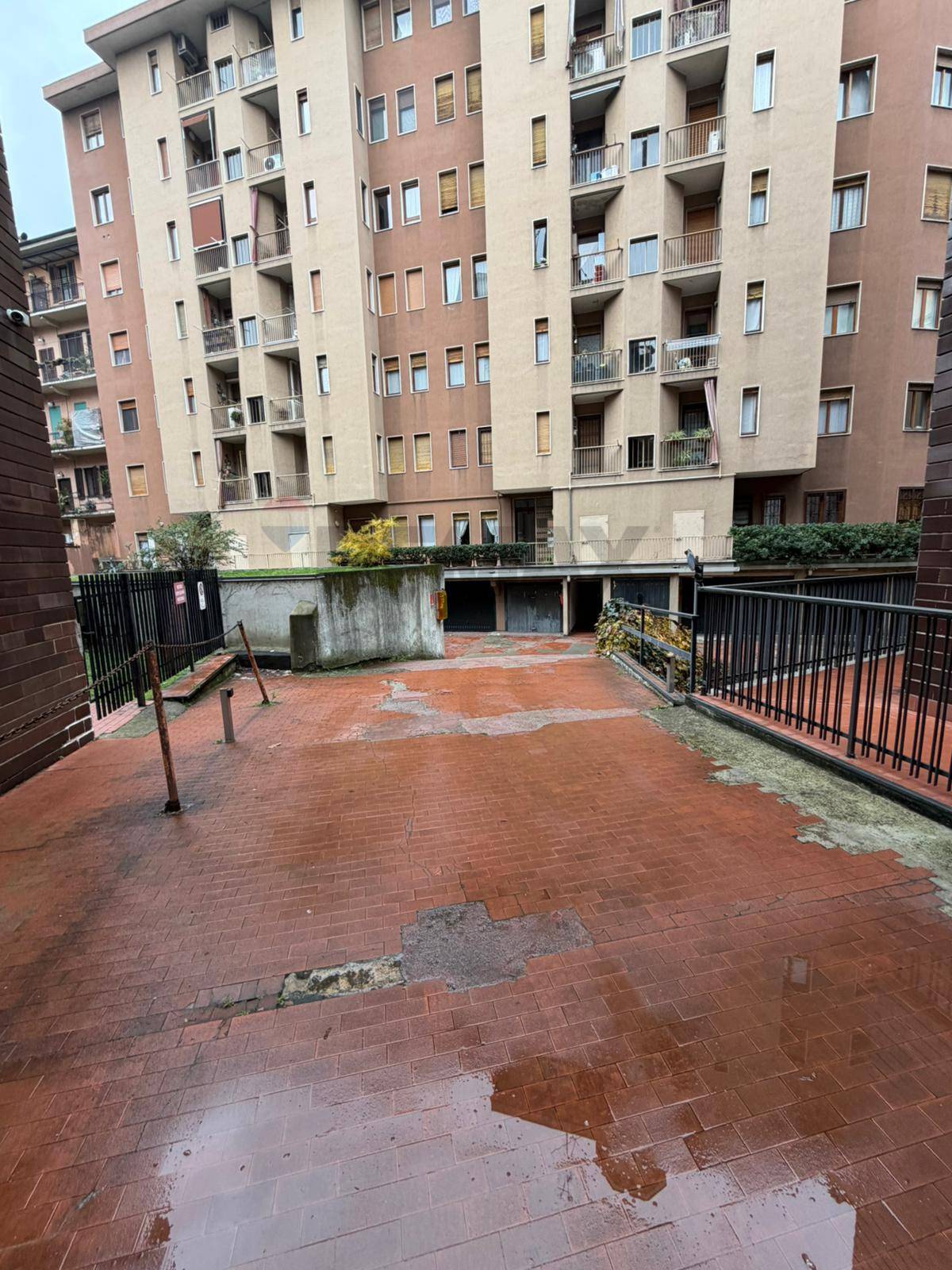 Garage/Box in vendita a Milano, Cenisio