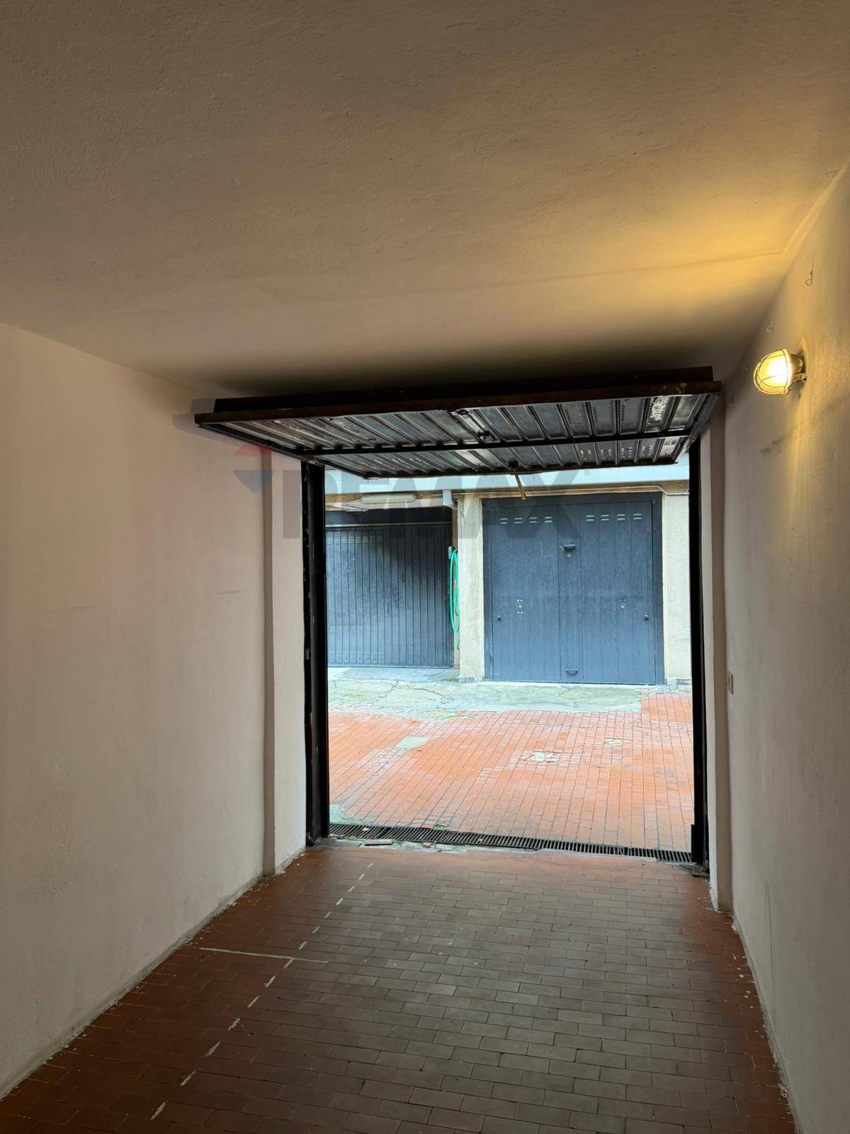 Garage/Box in vendita a Milano, Cenisio