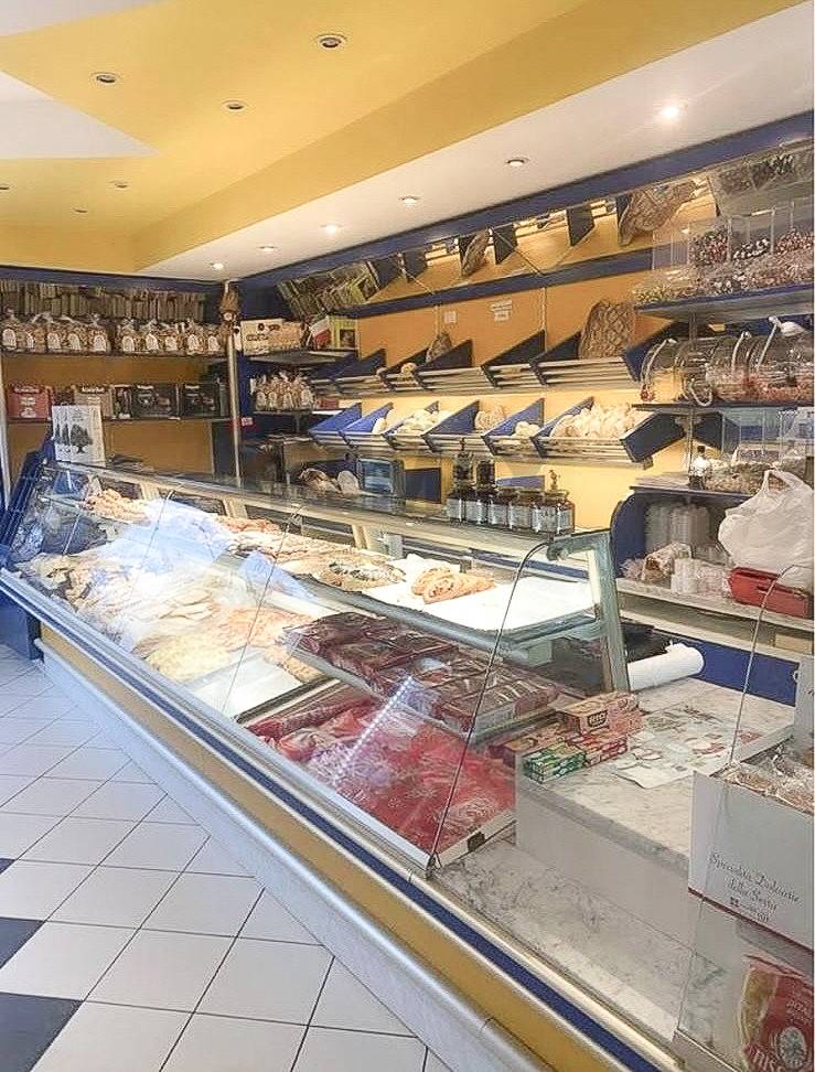 Attivit Commerciale in vendita a Cernusco sul Naviglio