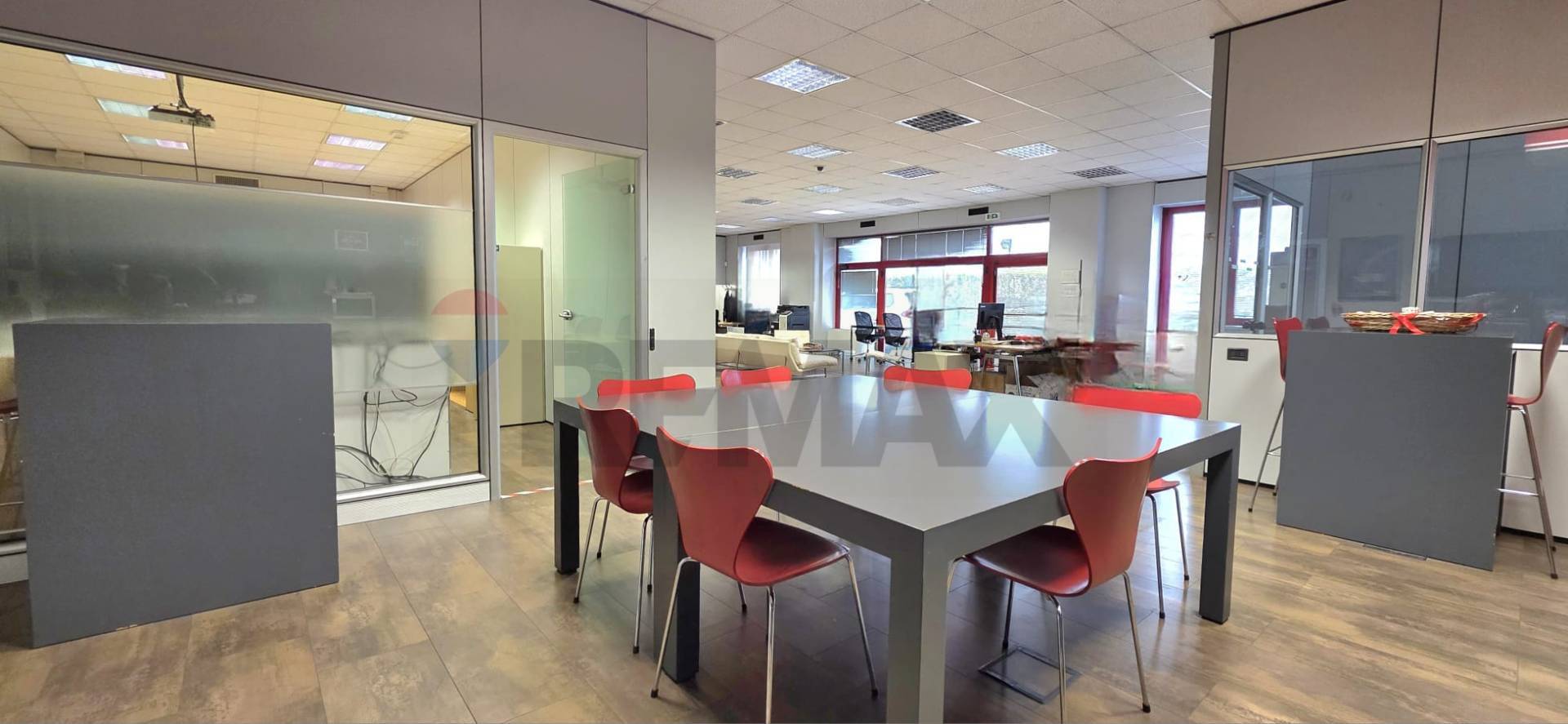 Ufficio in affitto a Milano, Certosa