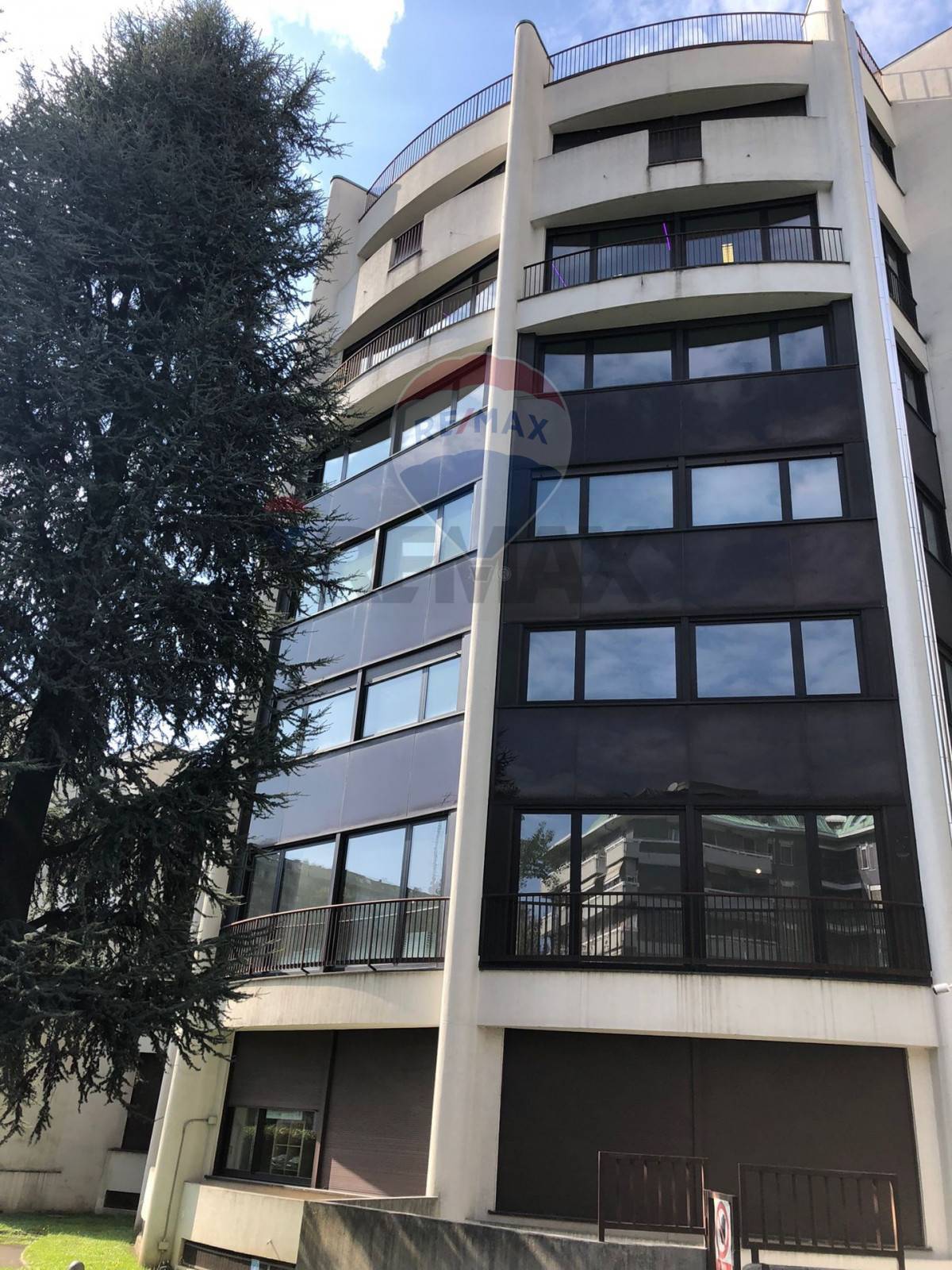 Magazzino in affitto a Cinisello Balsamo, Cinisello