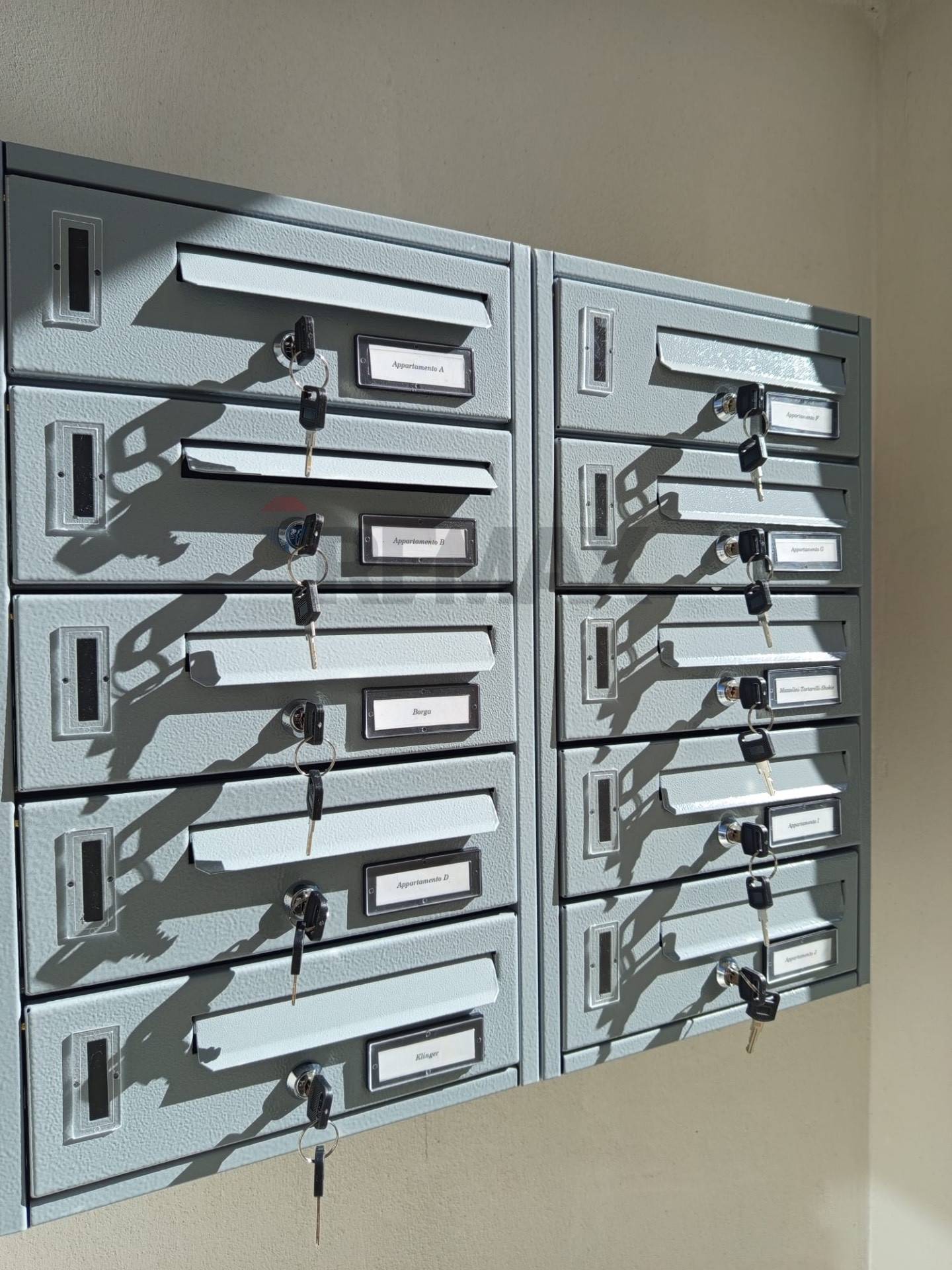 Appartamento in vendita a Milano, Lorenteggio