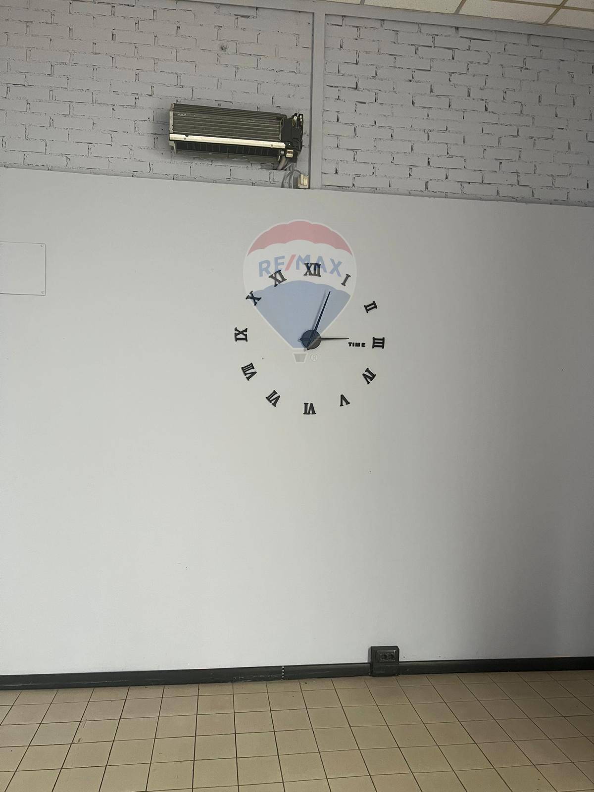 Capannone Industriale in affitto a Barasso, Molina