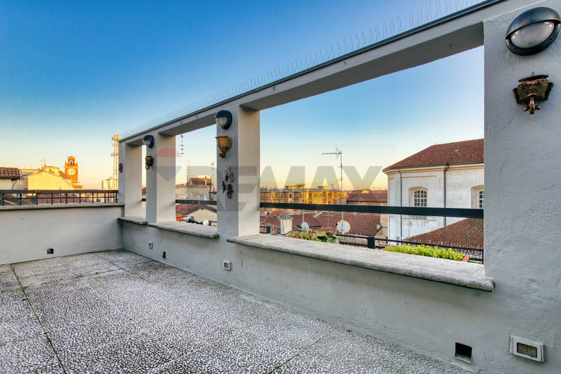 Attico/Mansarda in vendita a Novara, Centro