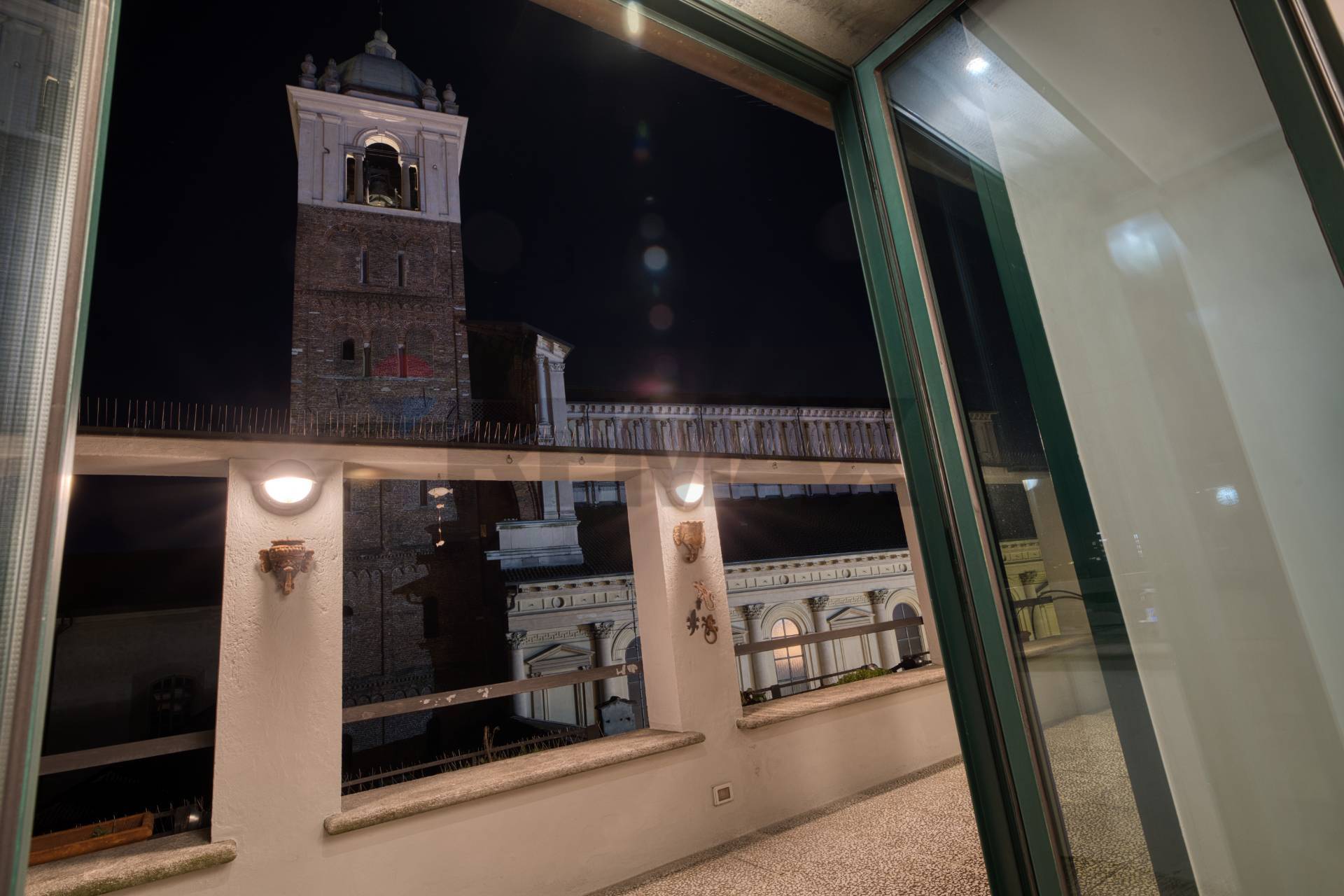 Attico/Mansarda in vendita a Novara, Centro