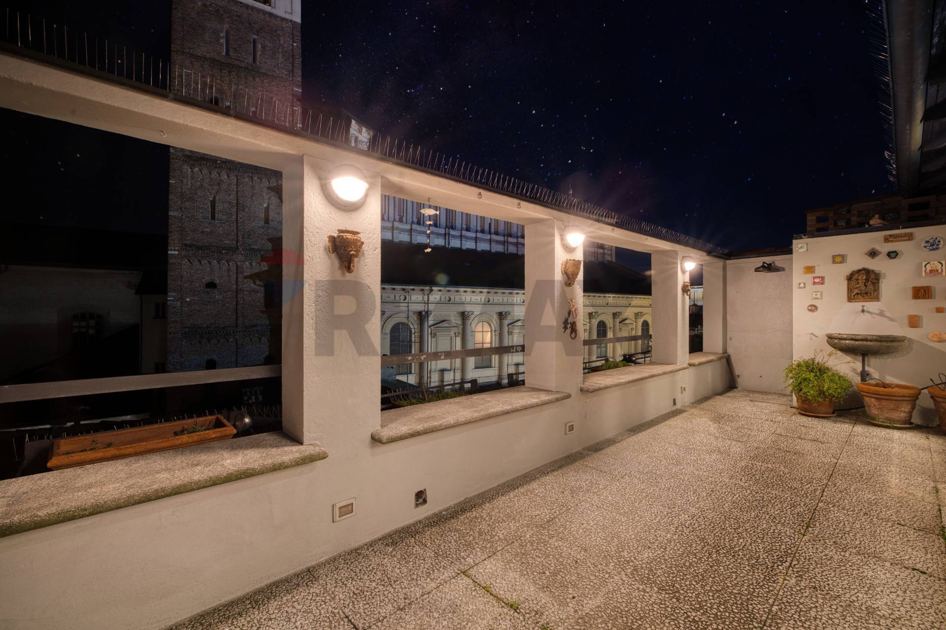 Attico/Mansarda in vendita a Novara, Centro