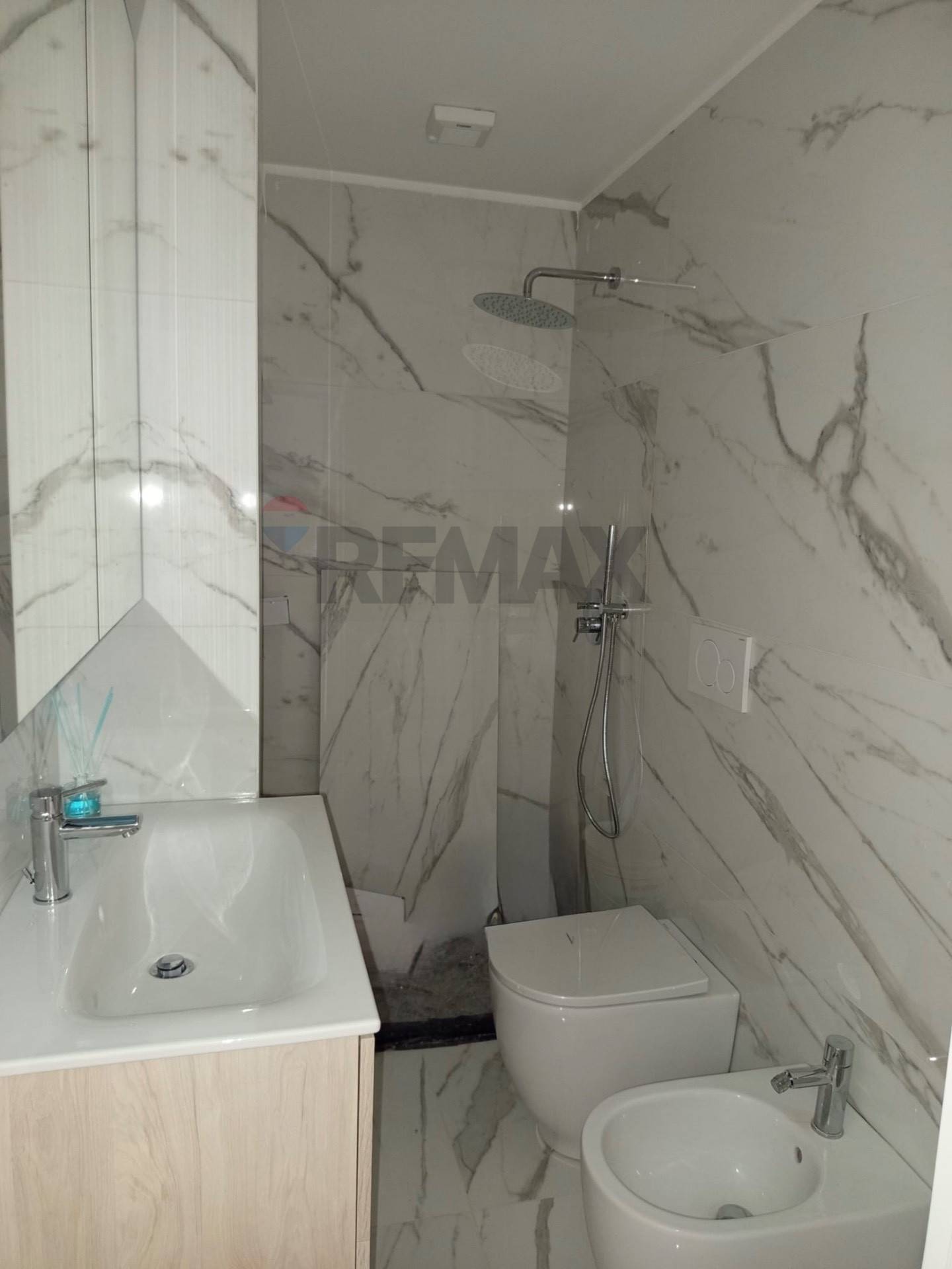 Appartamento in affitto a Milano, Lorenteggio