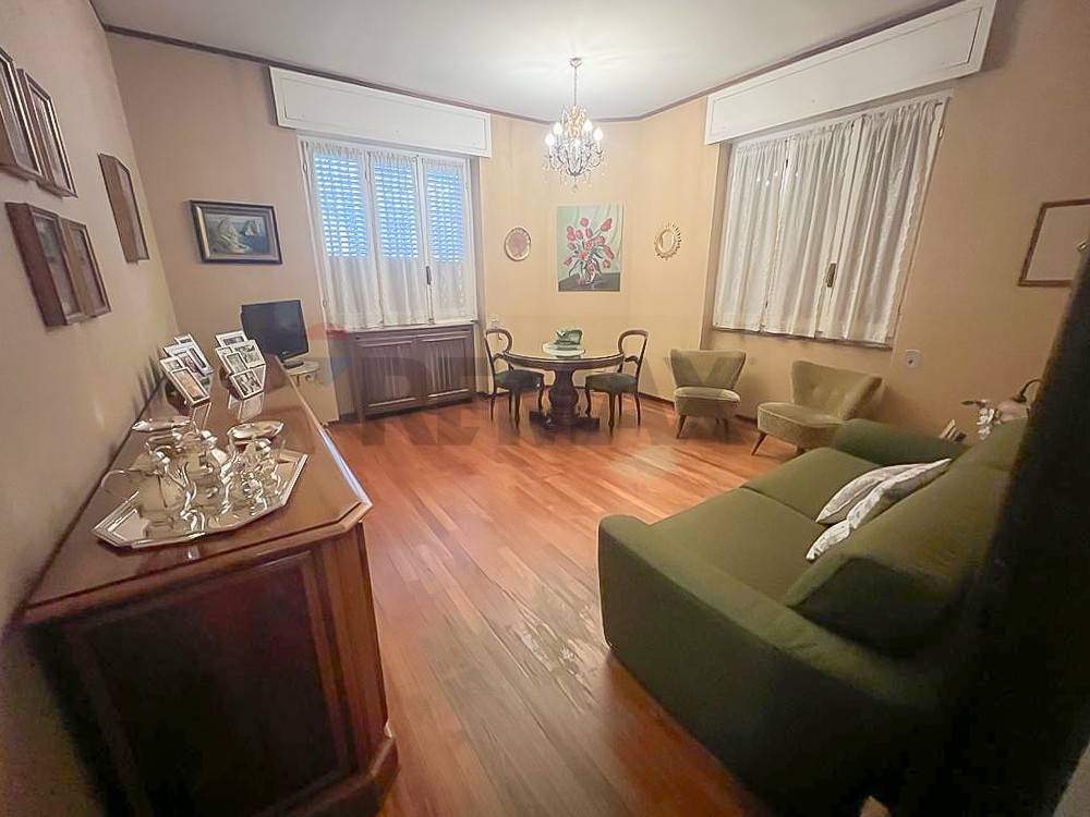 Villetta bifamiliare in vendita a Buscate