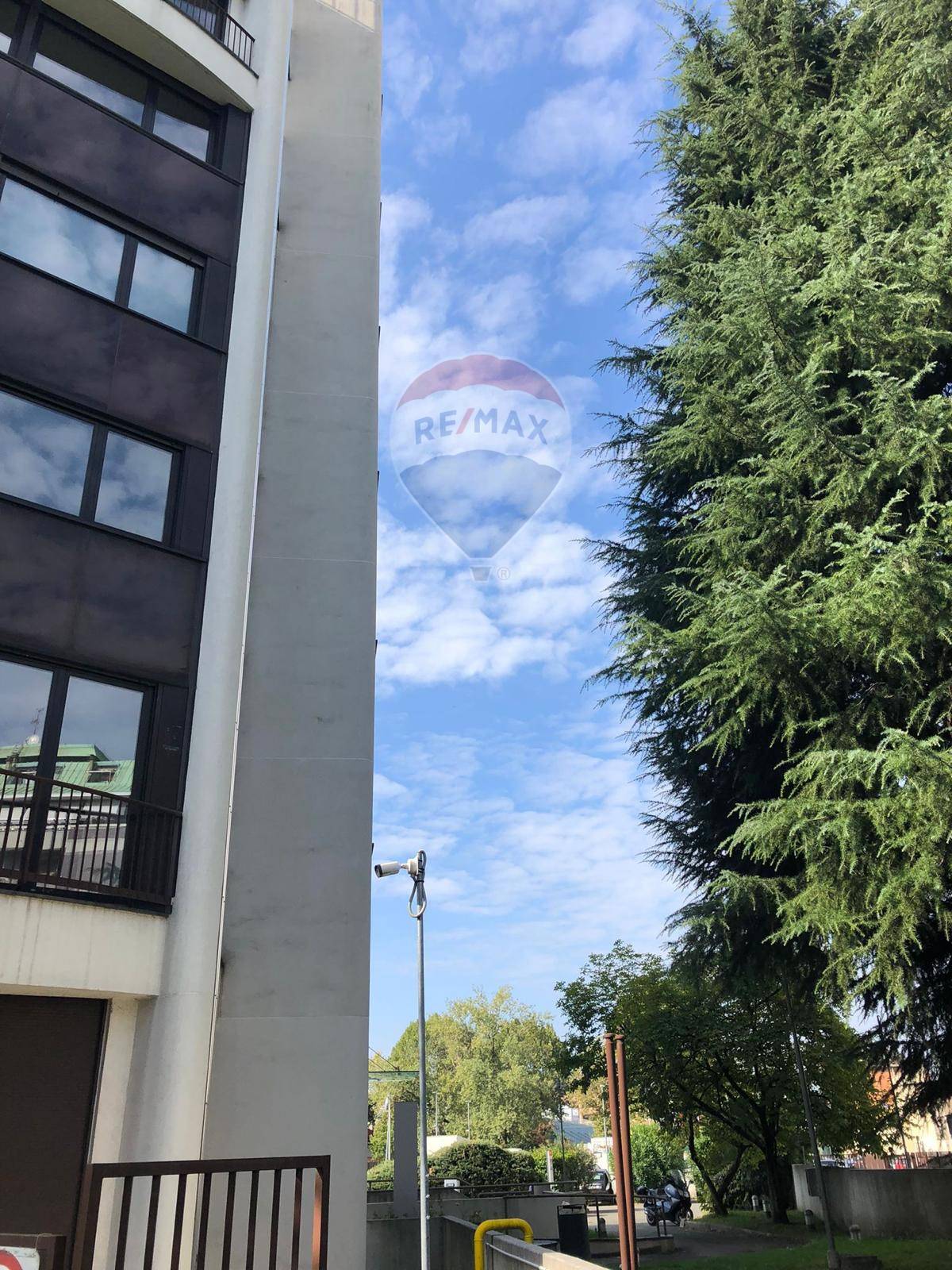 Ufficio in affitto a Cinisello Balsamo, Cinisello