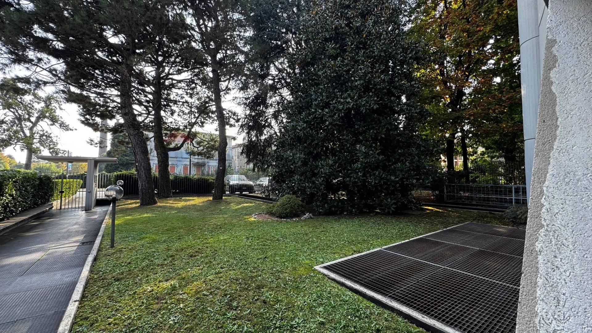 Appartamento in vendita a Busto Arsizio, Centro