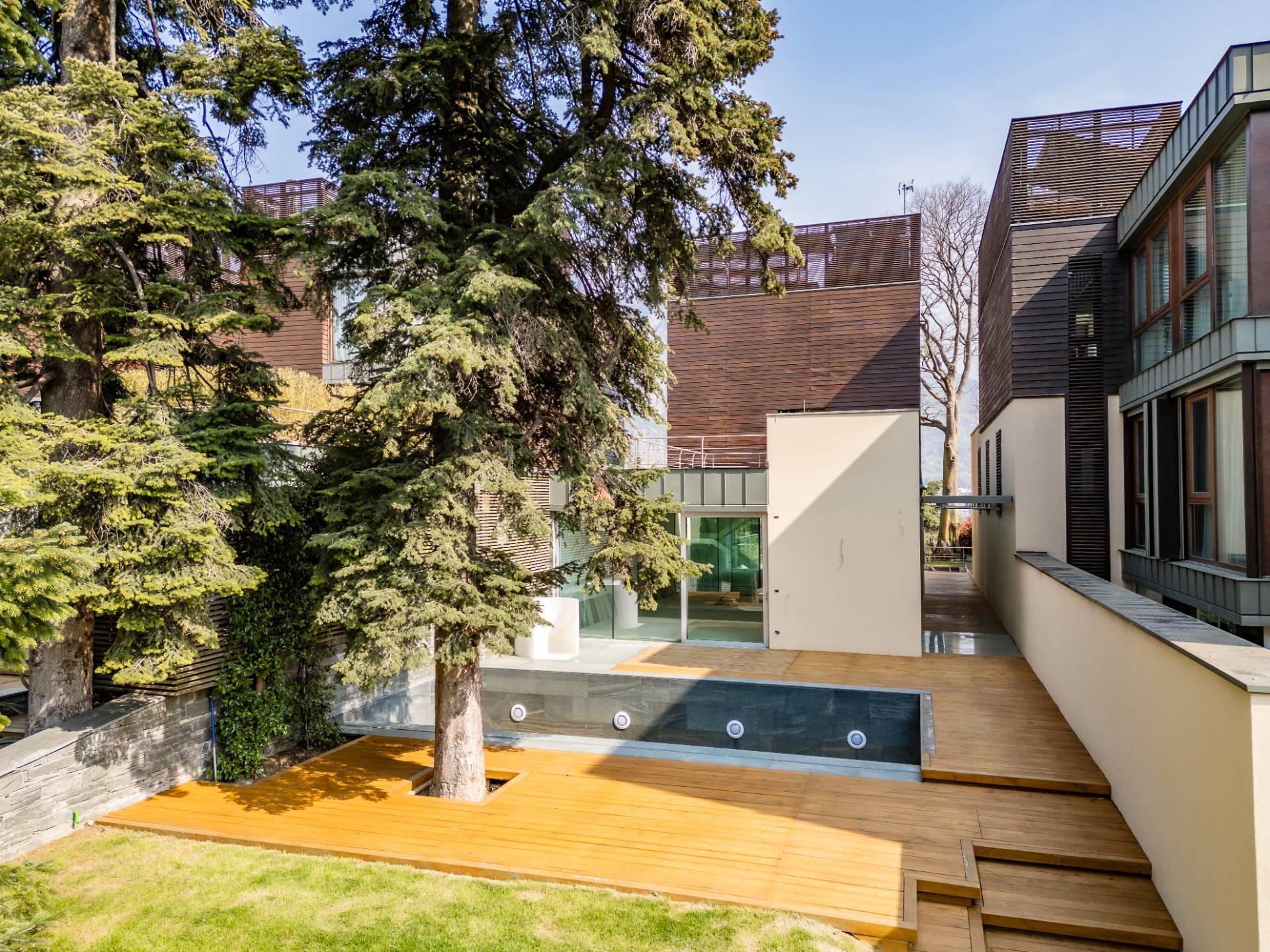 Villa in vendita a Malgrate