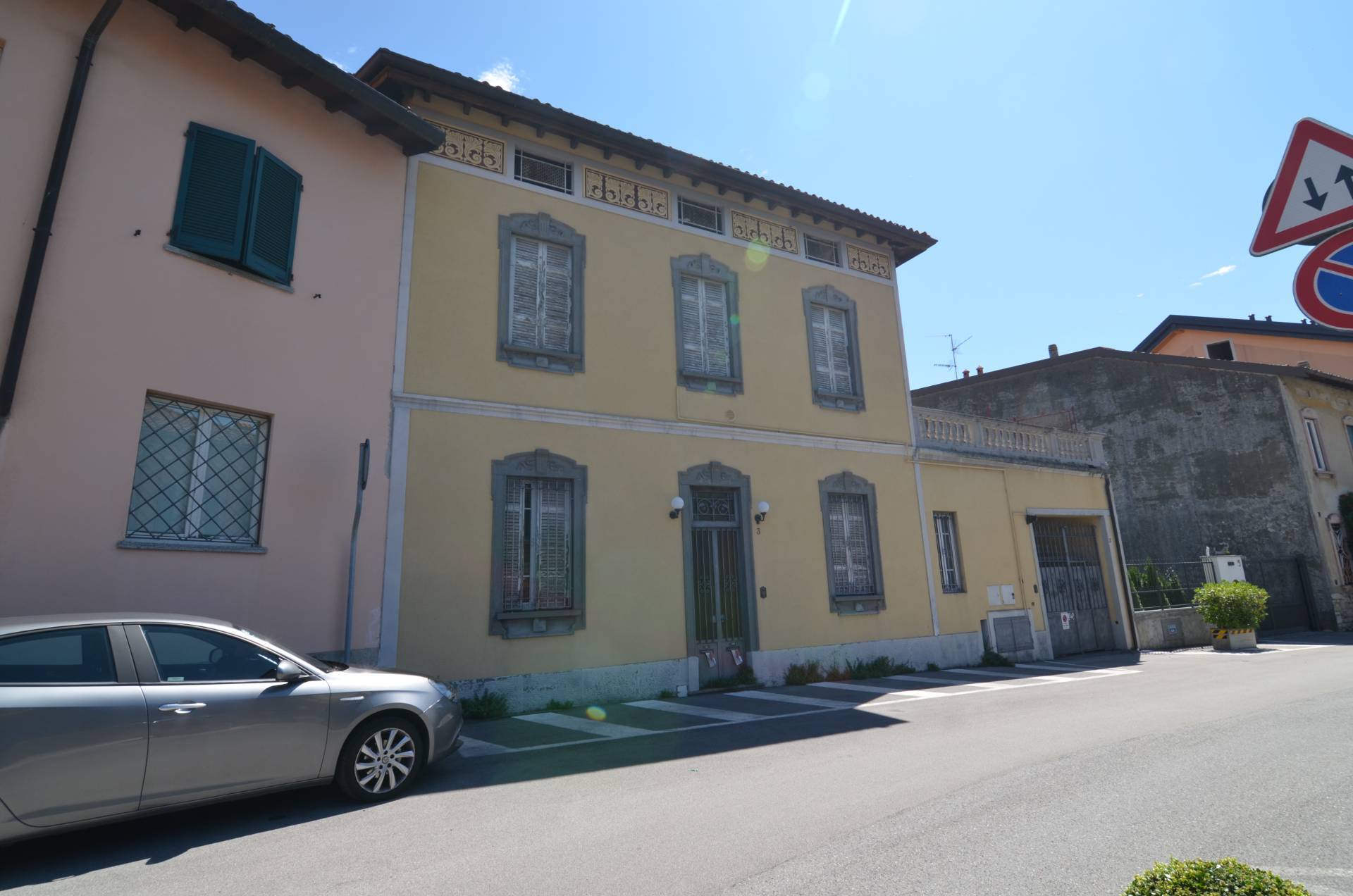 Casa Semindipendente in vendita a Lecco, Pescarenico