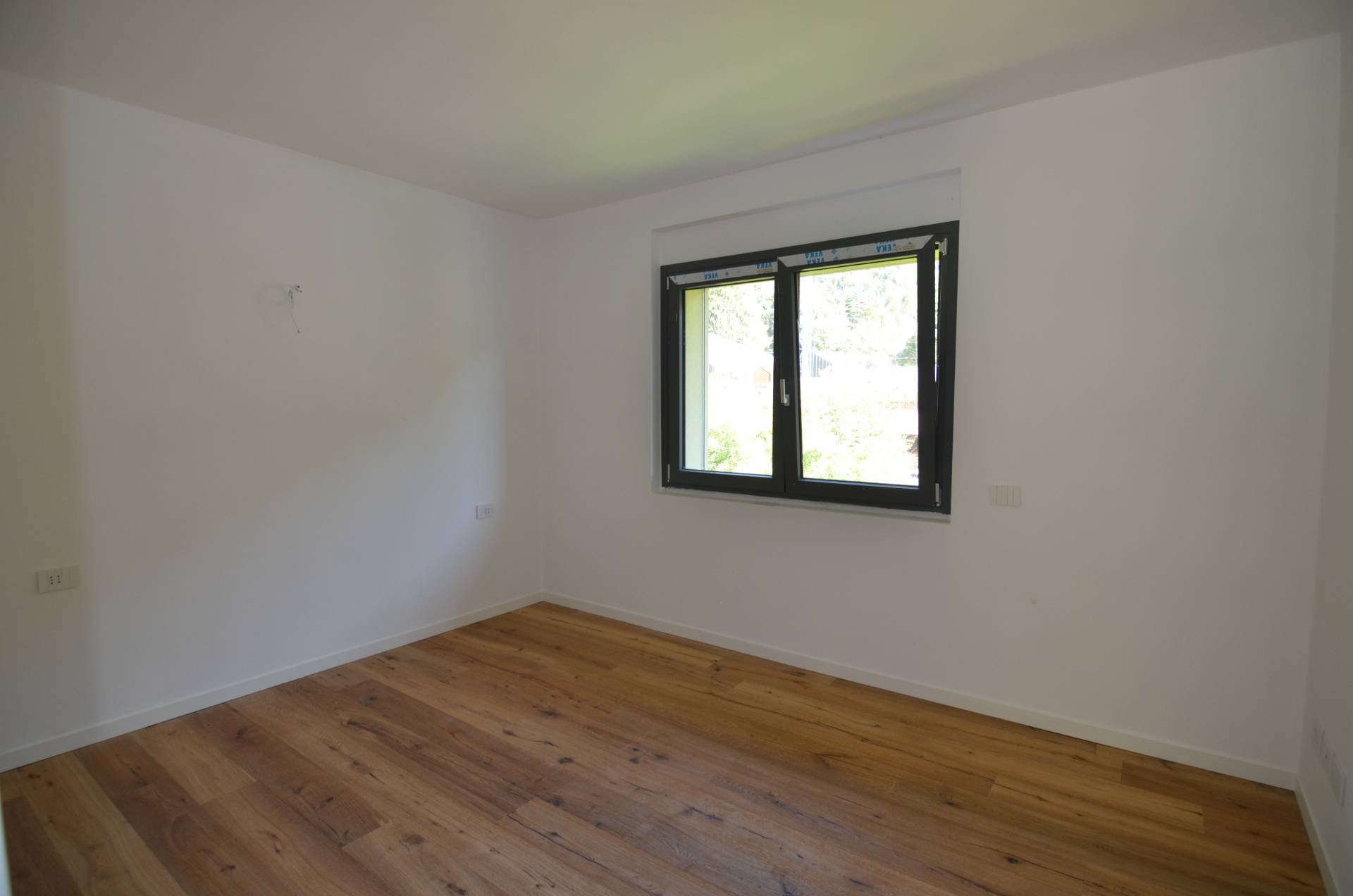 Appartamento in vendita a Lecco, Laorca