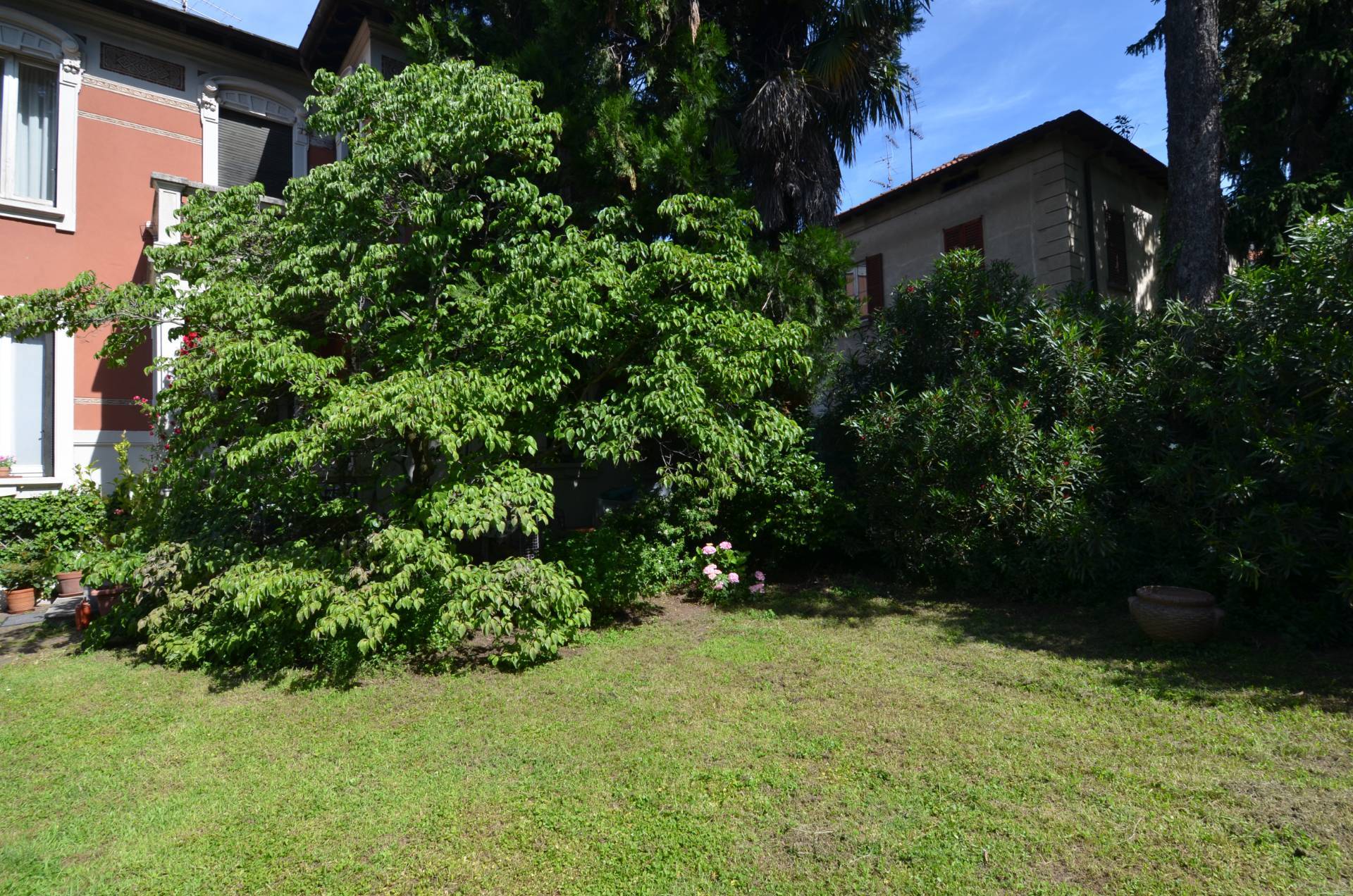 Villa in vendita a Lecco, Olate