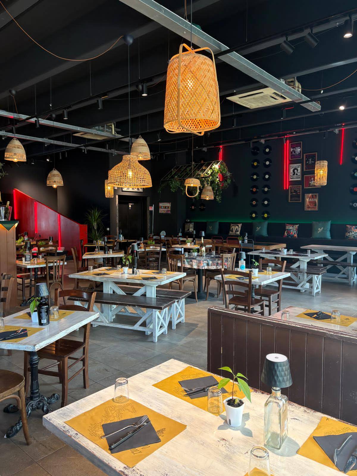 Attivit commerciale in vendita a Osnago