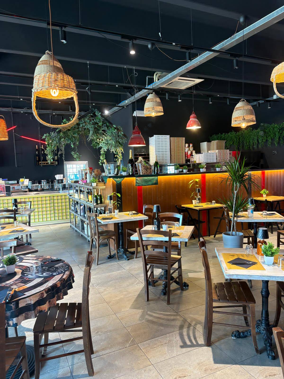 Attivit commerciale in vendita a Osnago