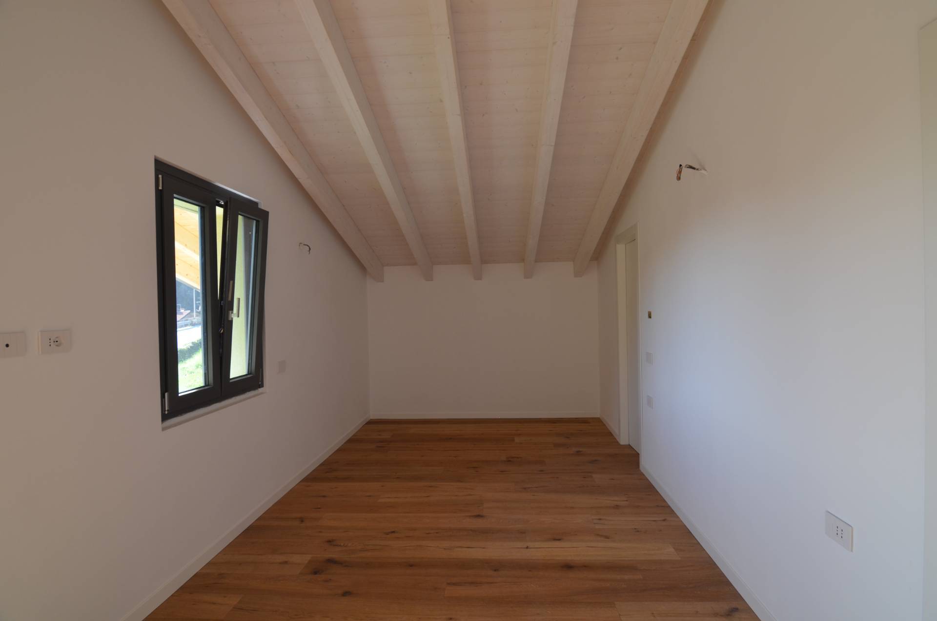 Appartamento in vendita a Lecco, Laorca