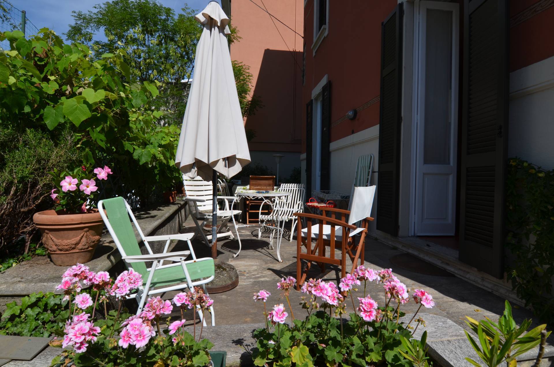 Villa in vendita a Lecco, Olate