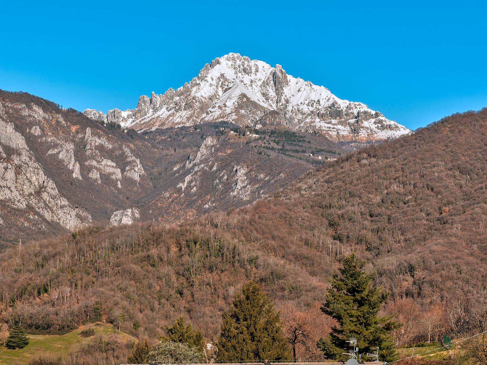 VILLA BIFAMILIARE in vendita a Lecco, Acquate