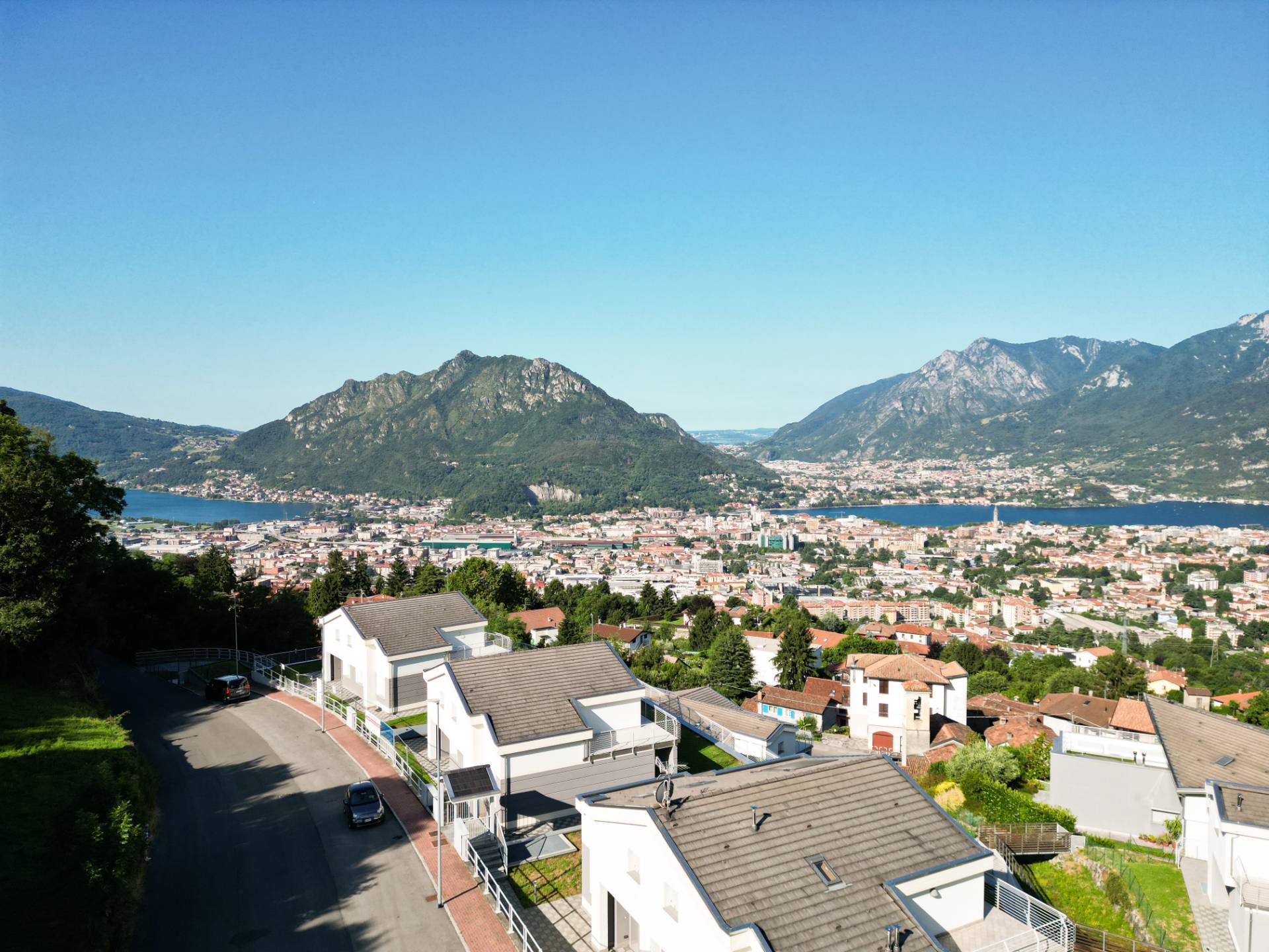 Villa in vendita a Lecco, Acquate