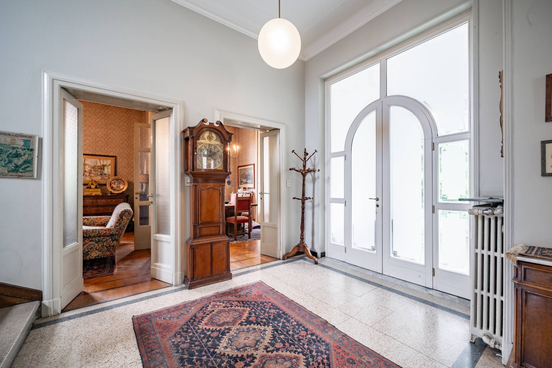 Villa in vendita a Mandello del Lario