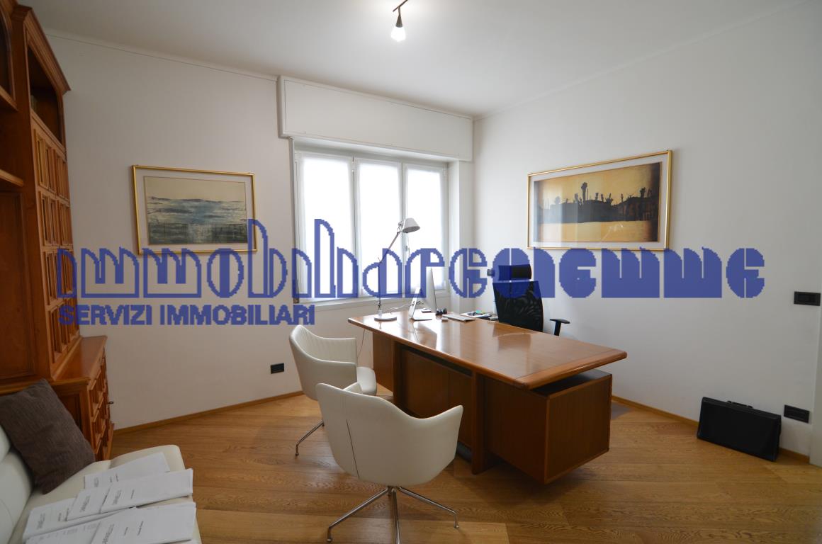 Studio/Ufficio in affitto a Lecco, Centro