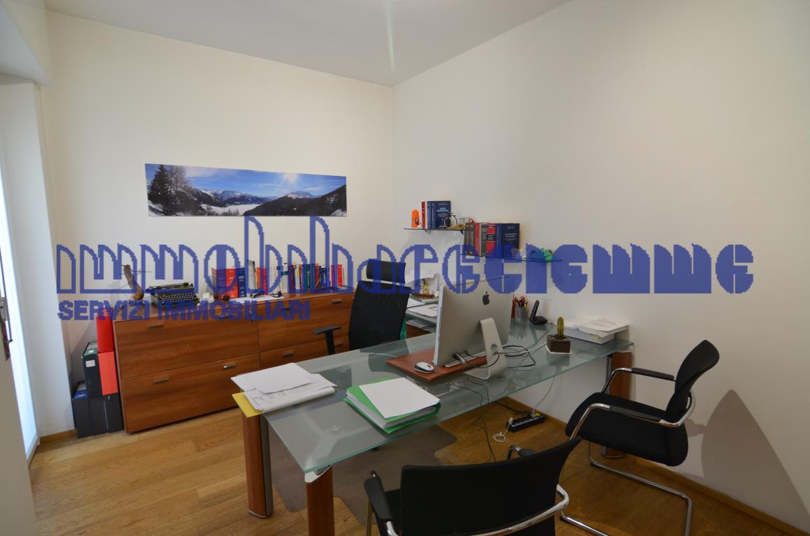 Studio/Ufficio in affitto a Lecco, Centro