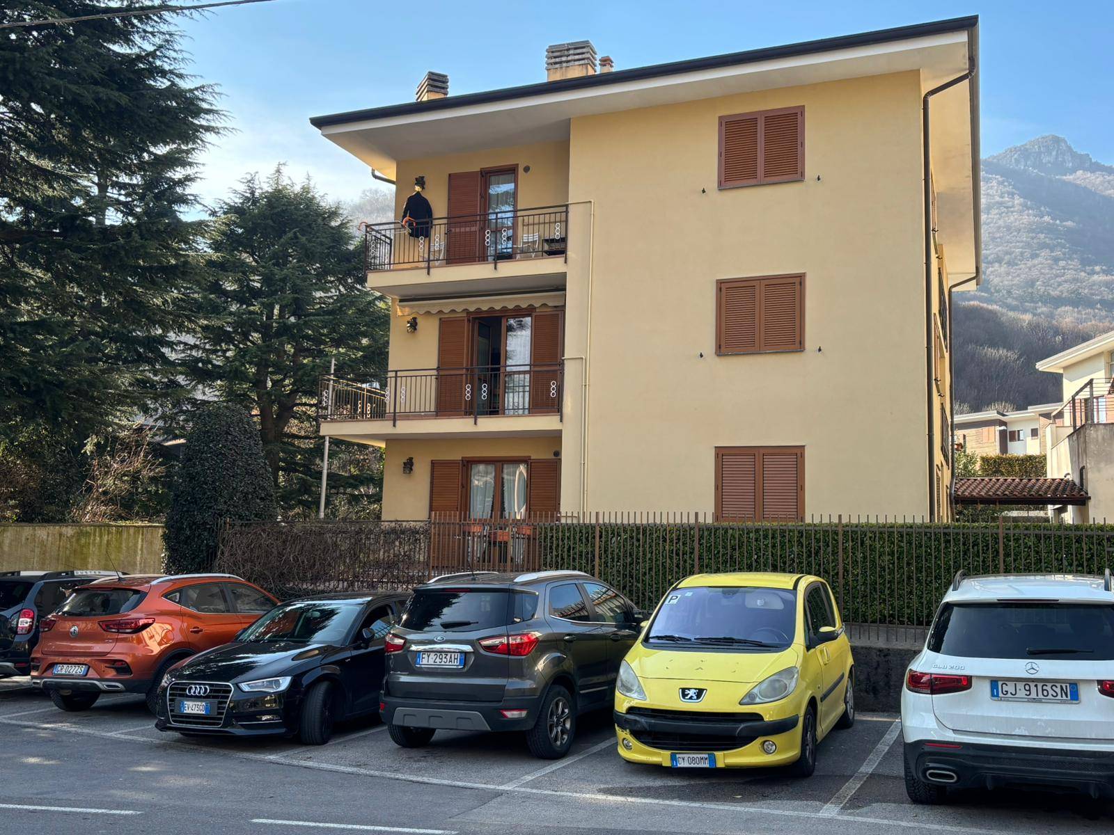 Appartamento in vendita a Ballabio, Ballabio inferiore