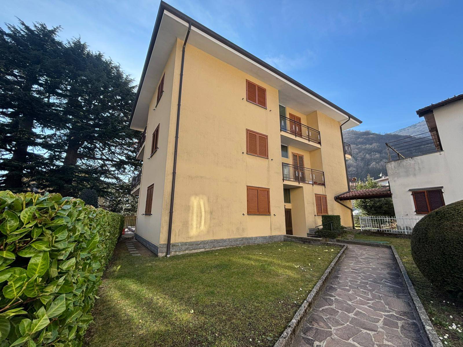 Appartamento in vendita a Ballabio, Ballabio inferiore