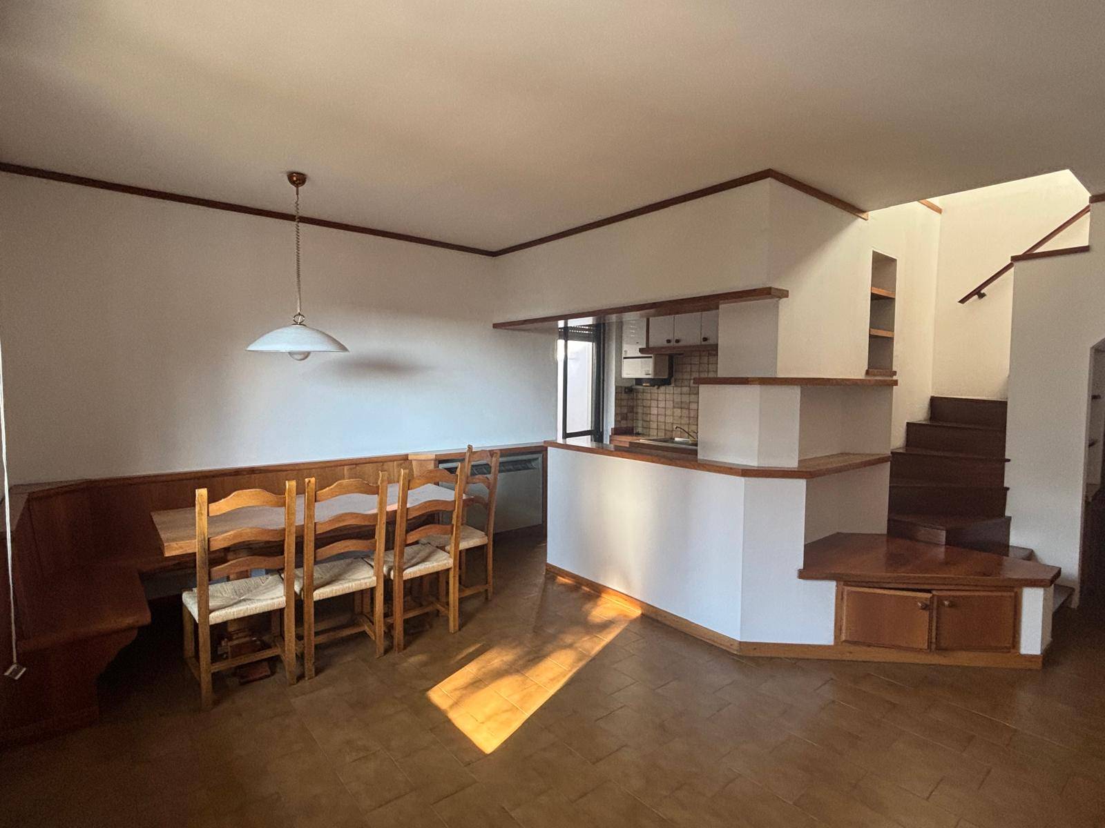 Appartamento in vendita a Lecco, Castello