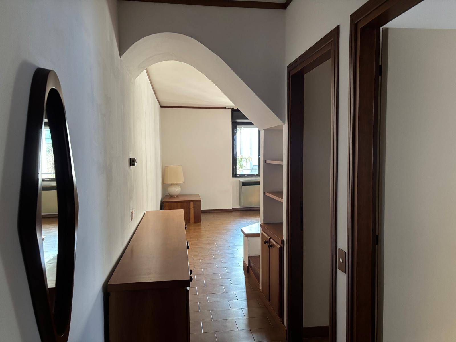 Appartamento in vendita a Lecco, Castello